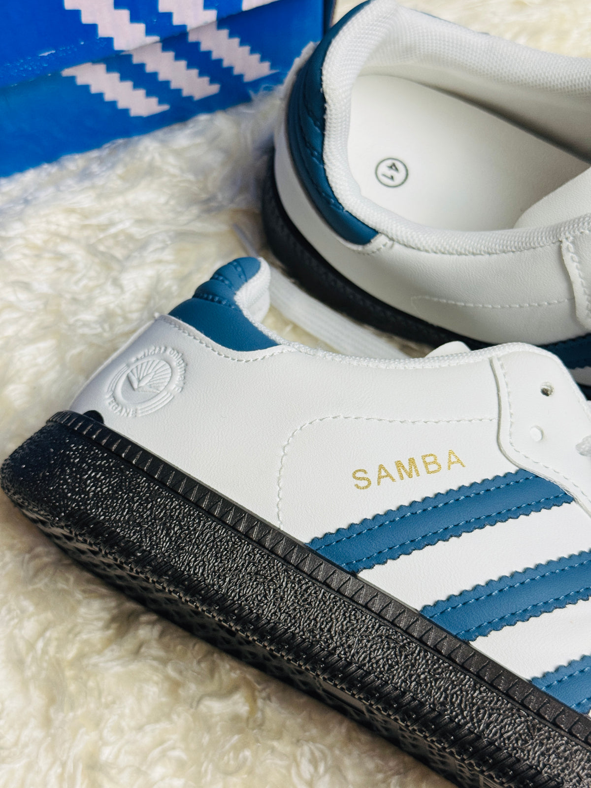Mens SAMBA OG WHITE ROYAL BLUE (AAA GRADE)