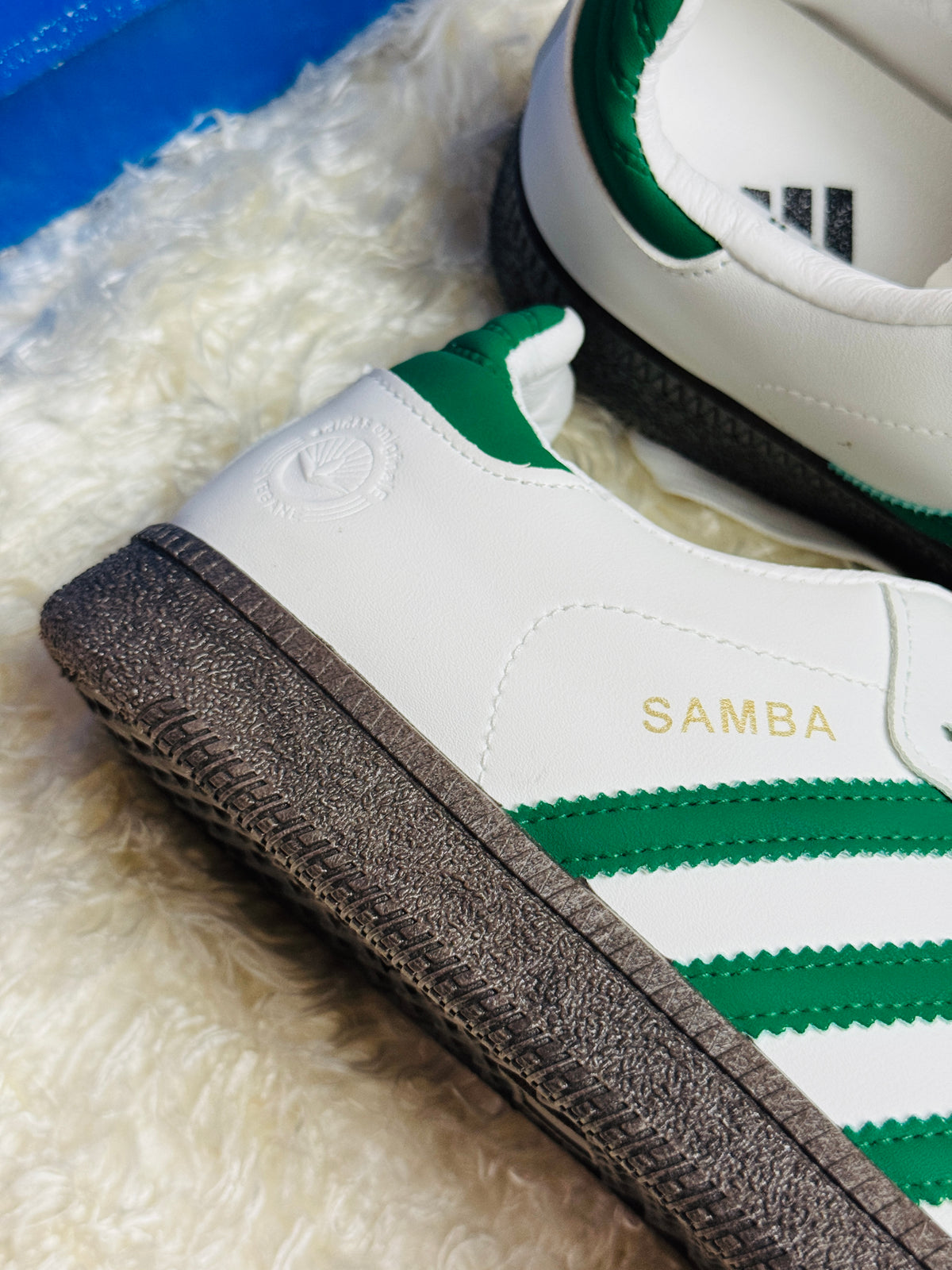 Mens SAMBA OG WHITE GREEN GUM (AAA GRADE)