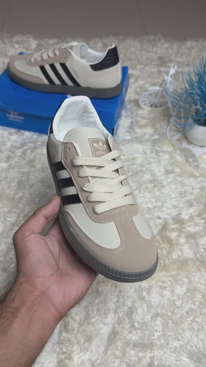 Women's Samba Classic Beige, Grey &amp; Black Sneakers