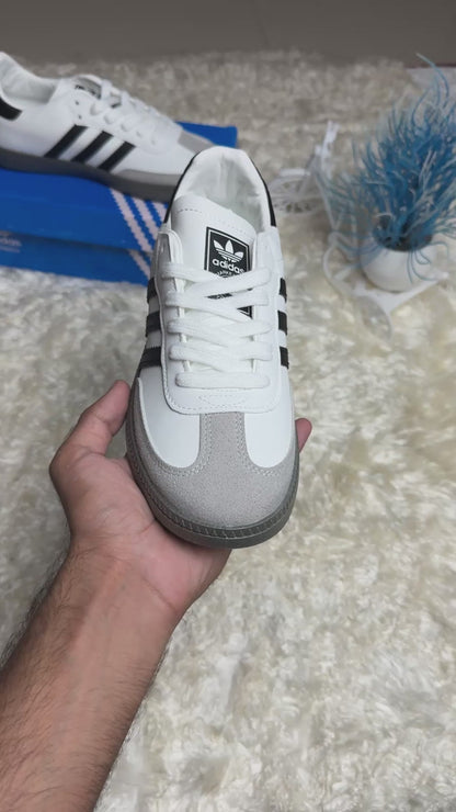 Women's Samba Classic White &amp; Black Sneakers